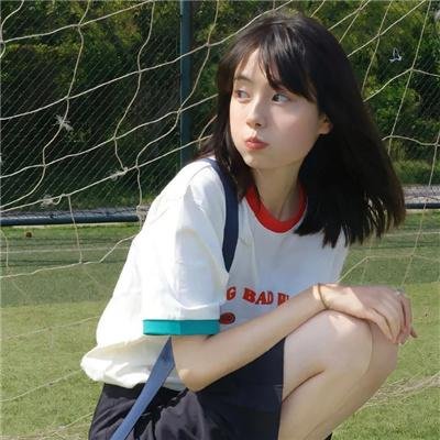 钢盔